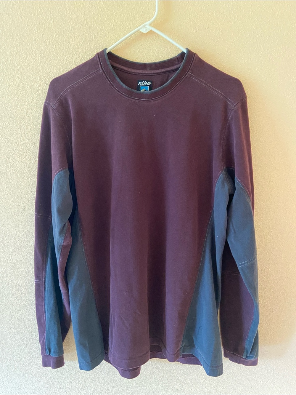 Men’s Kuhl Burgundy Wildfibre Sweater Pullover Long Sleeve, Cotton, Size Medium
